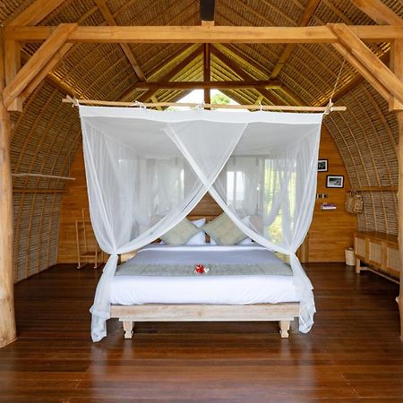 Morin Resort Lembongan Exterior photo