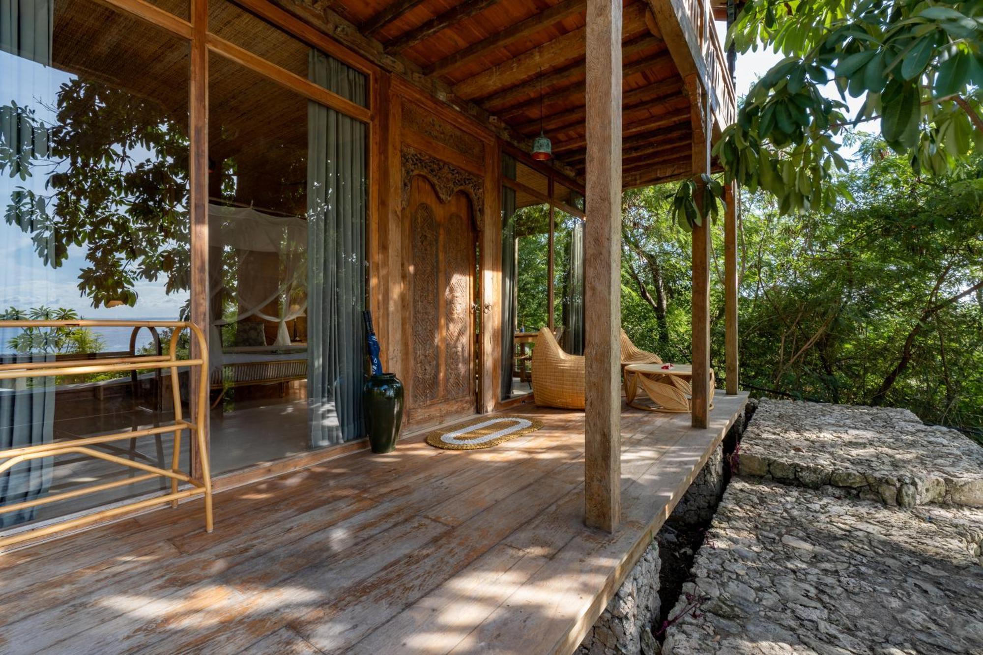 Morin Resort Lembongan Exterior photo