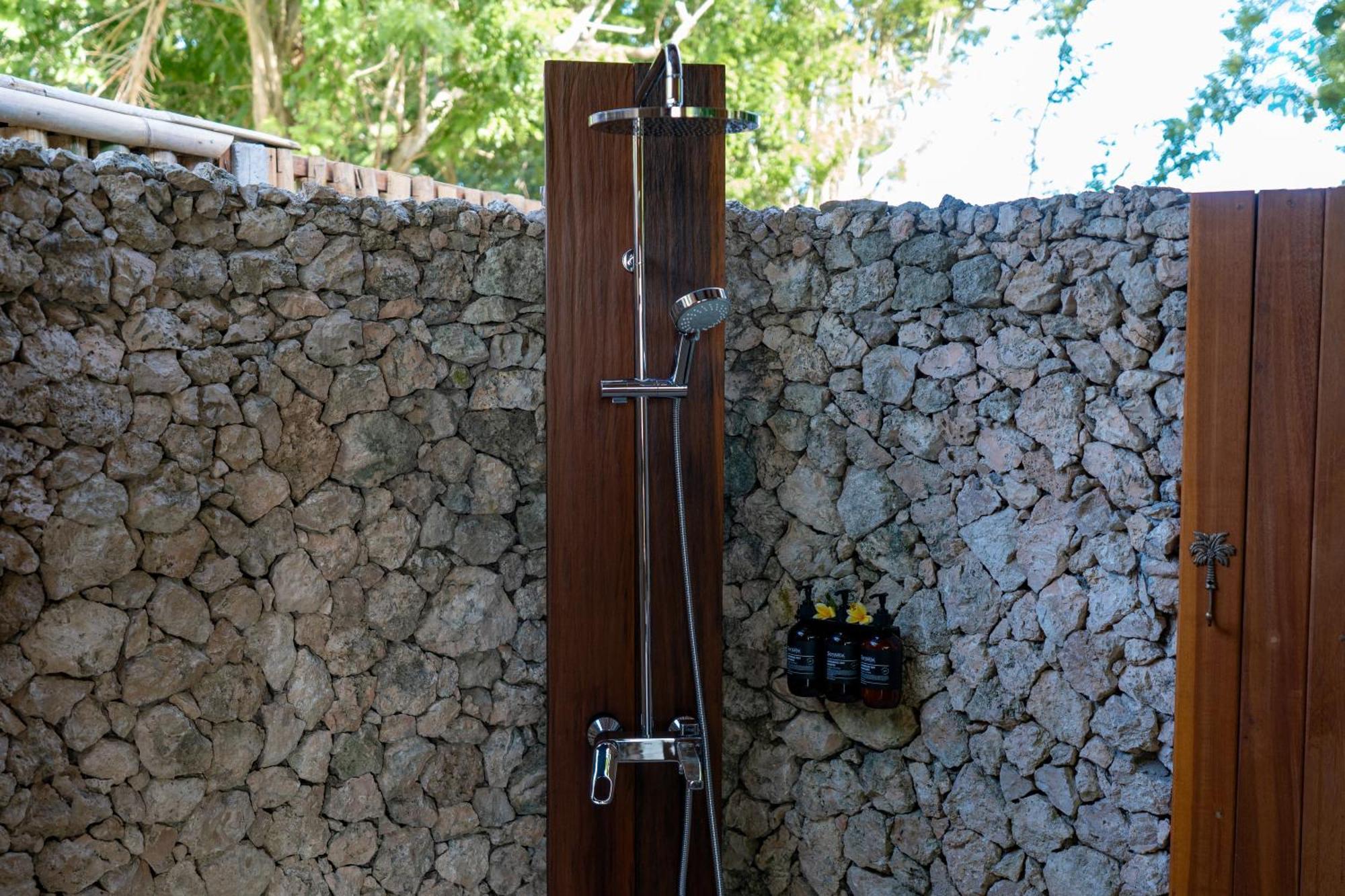 Morin Resort Lembongan Exterior photo