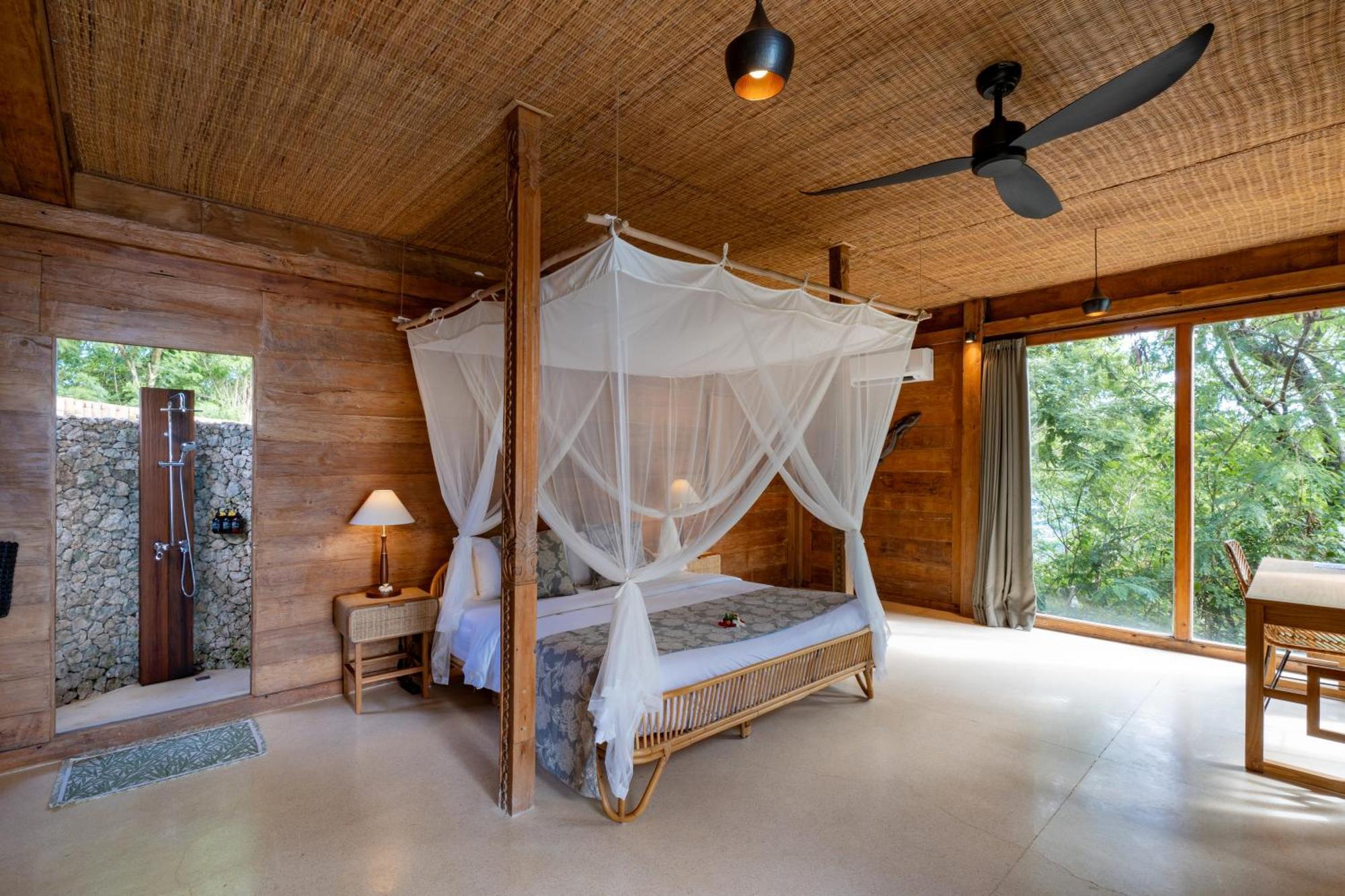 Morin Resort Lembongan Exterior photo