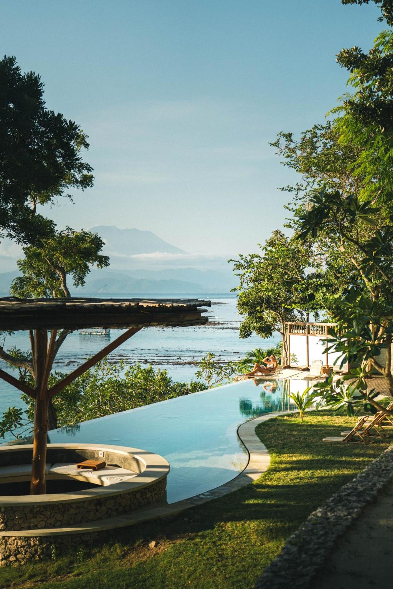 Morin Resort Lembongan Exterior photo