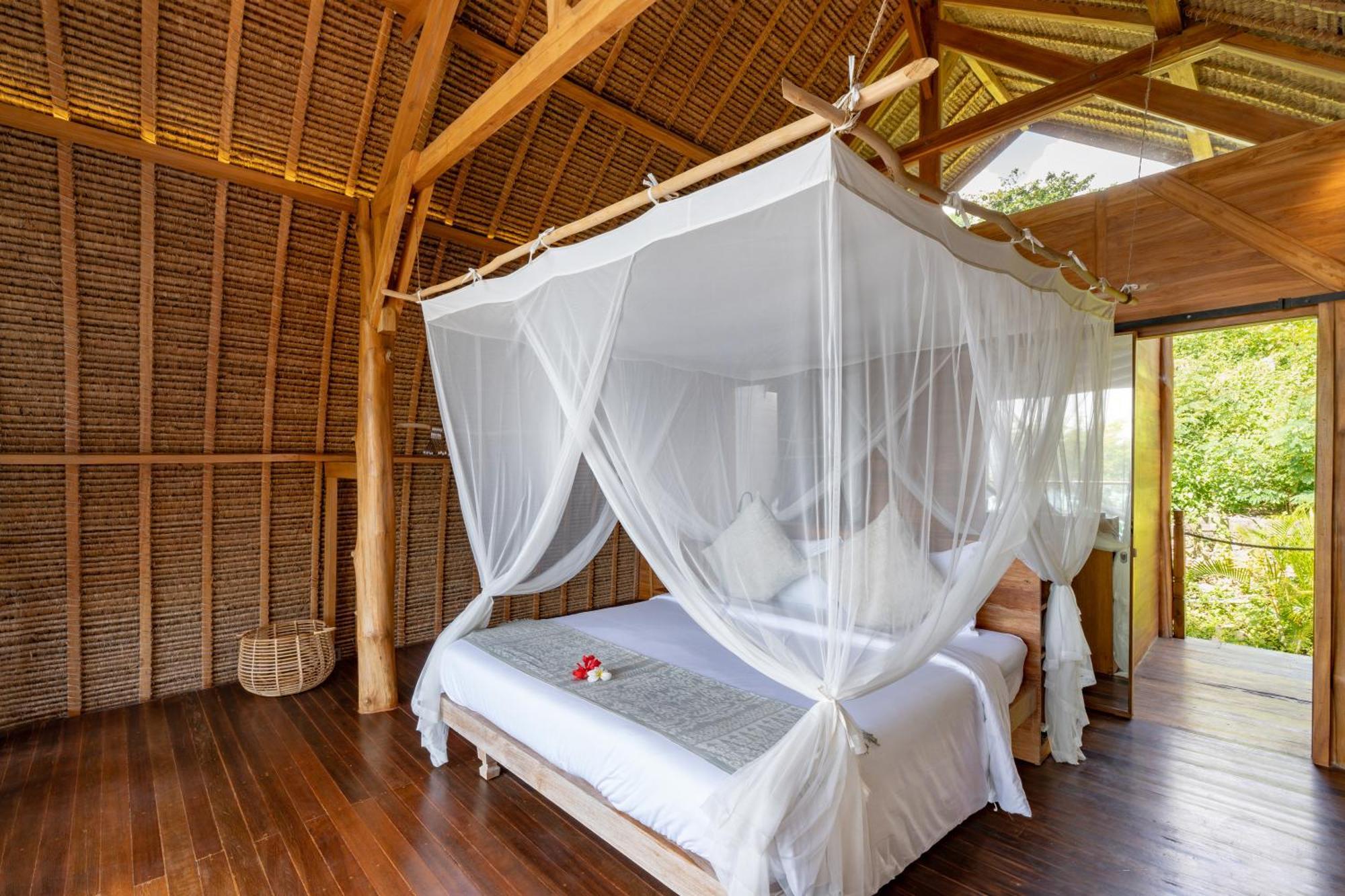 Morin Resort Lembongan Exterior photo